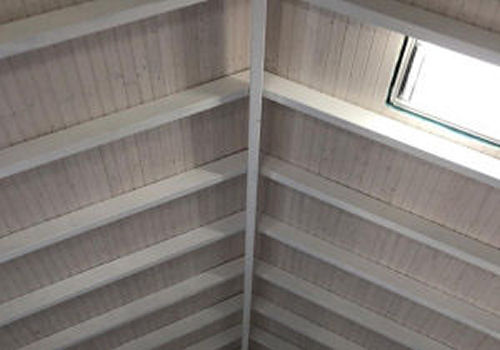Friso de abeto decapado blanco, de 10 mm de espesor